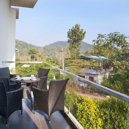 Stayvista At Ivory Hill Madikeri 3 Bedrooms Exterior photo